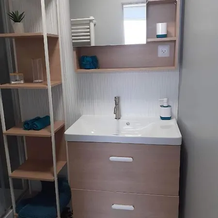 Des Lavandieres Le Vigeant